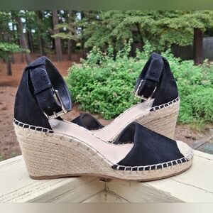 Vince Camuto Black Suede Venerly Espadrille Wedges Size 8W